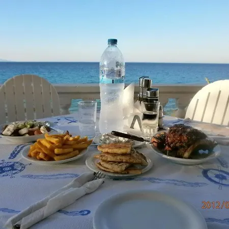 Clear Horizon Ammoudi