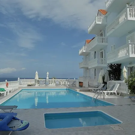 Clear Horizon Aparthotel